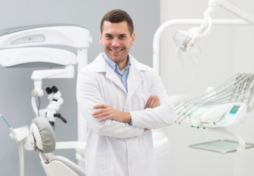 Открыта вакансия врача стоматолога-терапевта